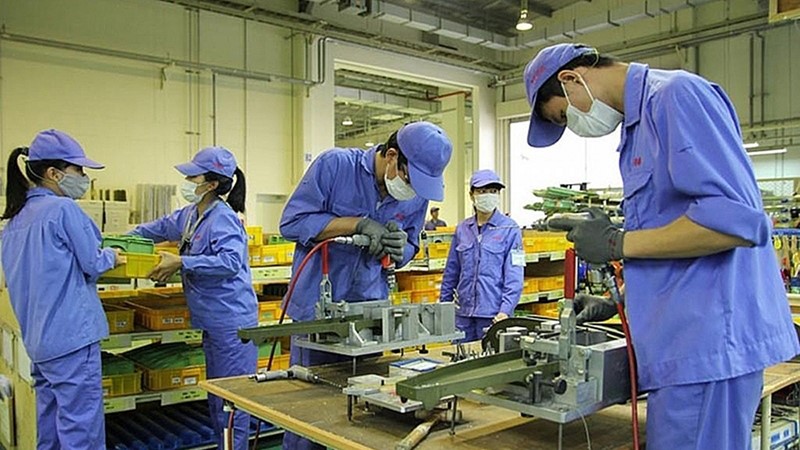 Chủ tịch UBND TP Hà Nội yêu cầu nhanh chóng ổn định tình hình Nhân dân, đẩy mạnh khôi phục sản xuất kinh doanh  ​
