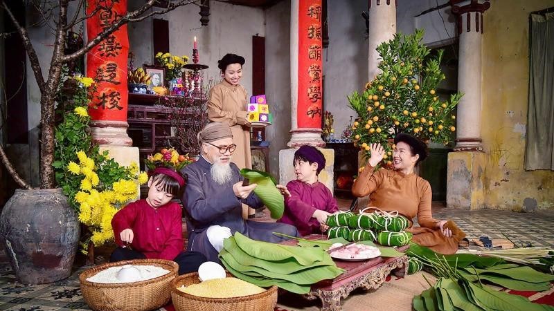  Hà Nội chăm lo chu đáo đời sống vật chất, tinh thần cho nhân dân với phương châm “mọi người, mọi nhà đều có Tết“