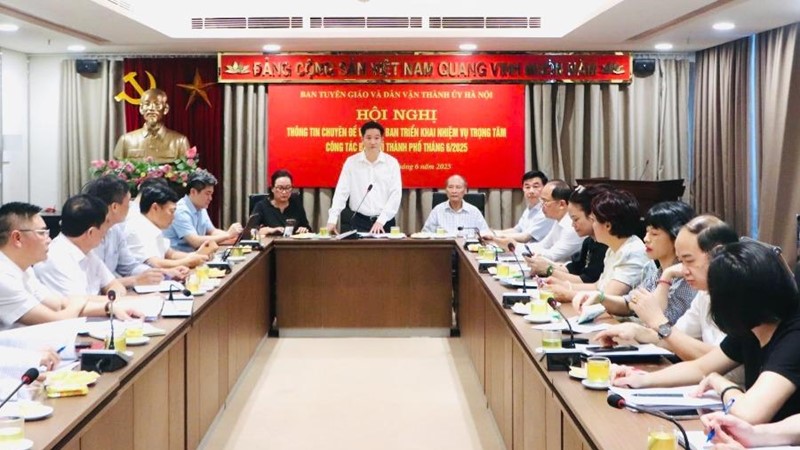 ​  Hà Nội: Bảo đảm cấp đủ nước phục vụ nhu cầu tiêu thụ của nhân dân  ​