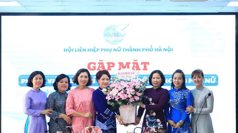 Kỷ niệm 100 năm ngày báo chí Cách mạng Việt Nam: Hội LHPN Hà Nội gặp mặt phóng viên báo chí theo dõi hoạt động Hội