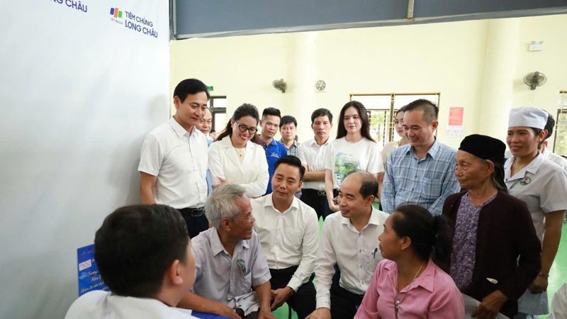 Xã Minh Châu: 1200 người dân trên 60 tuổi được khám sức khỏe và thiết lập Hồ sơ sức khỏe điện tử