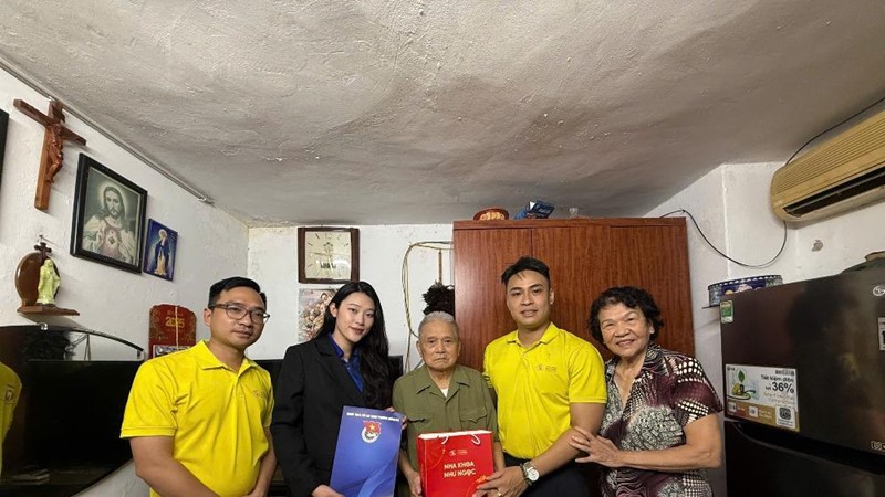 Tuổi trẻ phường Đống Đa khắc ghi đạo lý “Uống nước nhớ nguồn” với nhiều hoạt động ý nghĩa 
