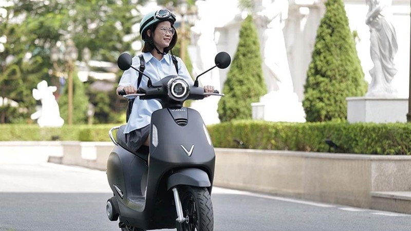 Đề xuất hỗ trợ 100% phí trước bạ, vay ưu đãi với người Hà Nội mua xe điện