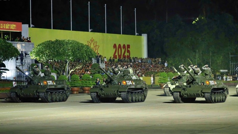 Hôm nay (24/8), tổng hợp luyện diễu binh, diễu hành lần 2 tại Quảng trường Ba Đình