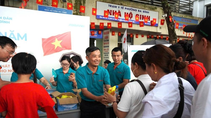 Lan tỏa tinh thần “sống cùng cộng đồng, phụng sự cộng đồng” trong những ngày đại lễ của dân tộc