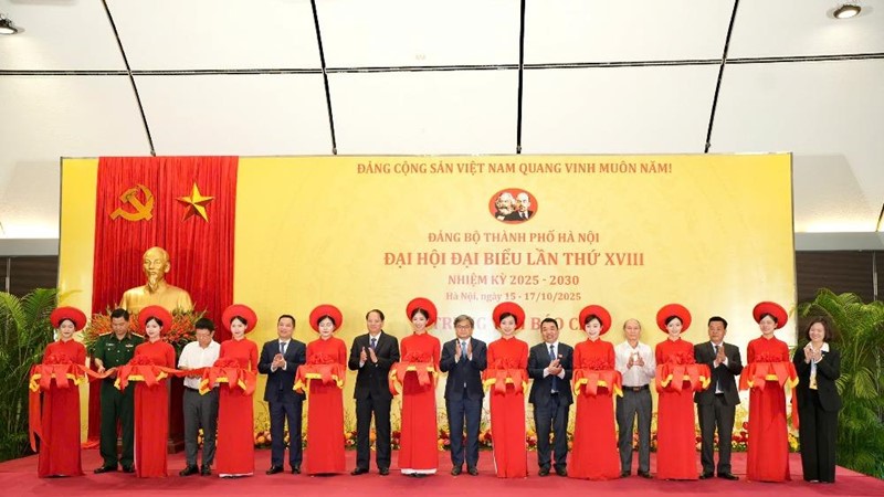 Khai trương Trung tâm Báo chí phục vụ Đại hội đại biểu Đảng bộ TP Hà Nội lần thứ XVIII