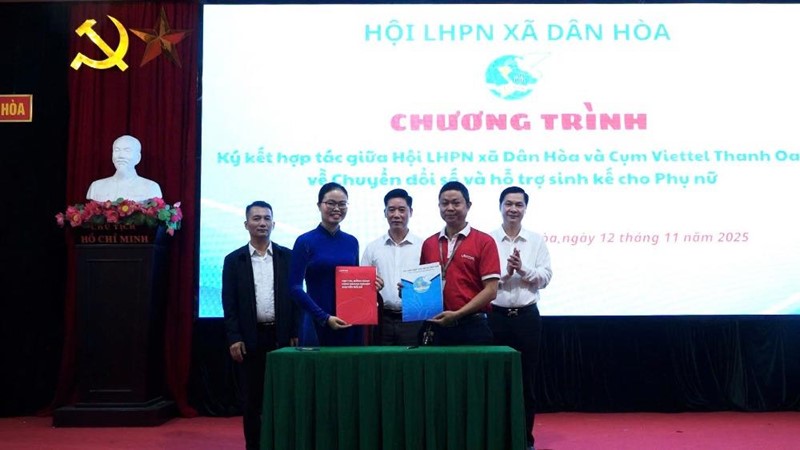 Hội LHPN xã Dân Hòa và Cụm Viettel Thanh Oai ký kết hợp tác về chuyển đổi số, giới thiệu - hỗ trợ việc làm cho phụ nữ
