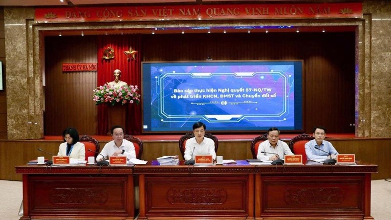 Hà Nội chuyển sang “trạng thái hành động mới” trong triển khai Nghị quyết số 57