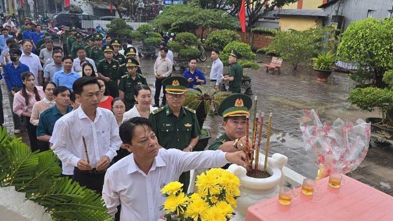 Tuổi trẻ Biên phòng Rạch Gốc tri ân, tiếp lửa truyền thống cách mạng