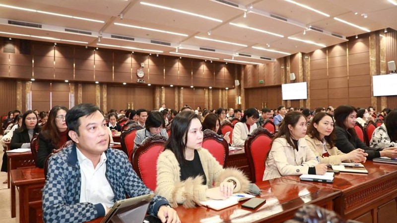 ​  Hơn 3.500 cán bộ được tập huấn công tác cải cách hành chính, lập và nộp hồ sơ lưu trữ