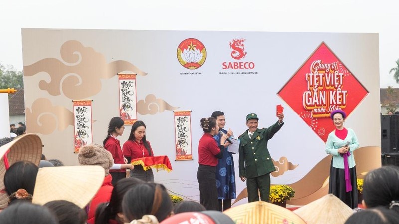 Phút giây trải nghiệm văn hóa Tết đầy gắn kết và ý nghĩa dành cho hàng ngàn người dân