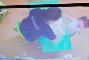 Hà Nội: Công an vào cuộc xác minh vụ bé gái 2 tuổi bị cô giáo đánh vào mặt