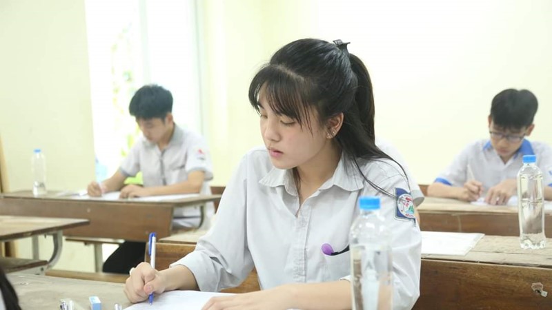 Gợi ý đáp đề thi môn Ngữ văn lớp 10 THPT năm 2024 tại Hà Nội