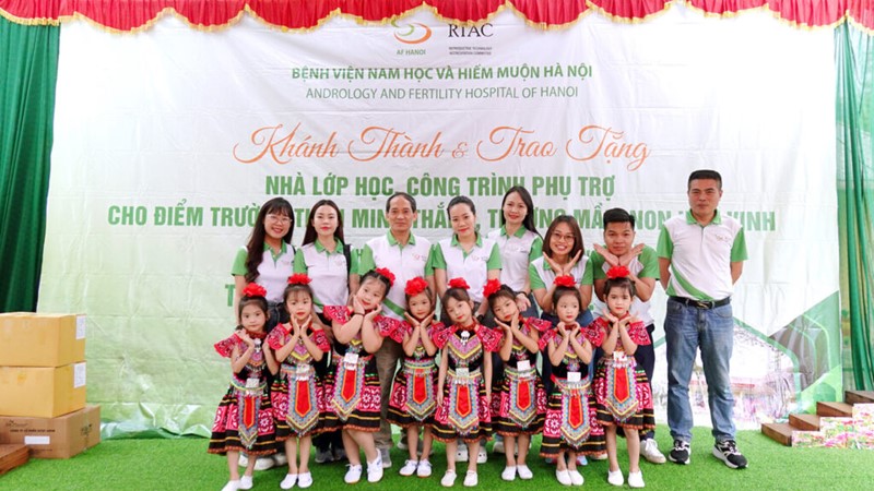 Trao tặng Nhà lớp học cho điểm Trường Mầm non Minh Thắng, Hà Giang