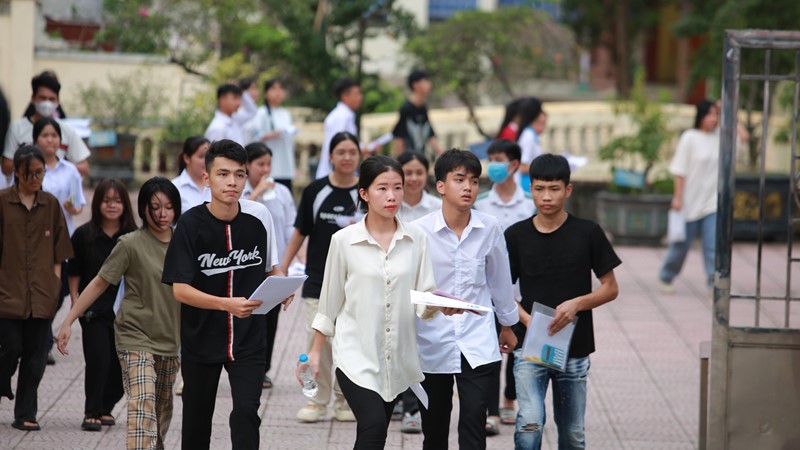 9 thí sinh bị đình chỉ thi trong môn thi KHTN và KHXH