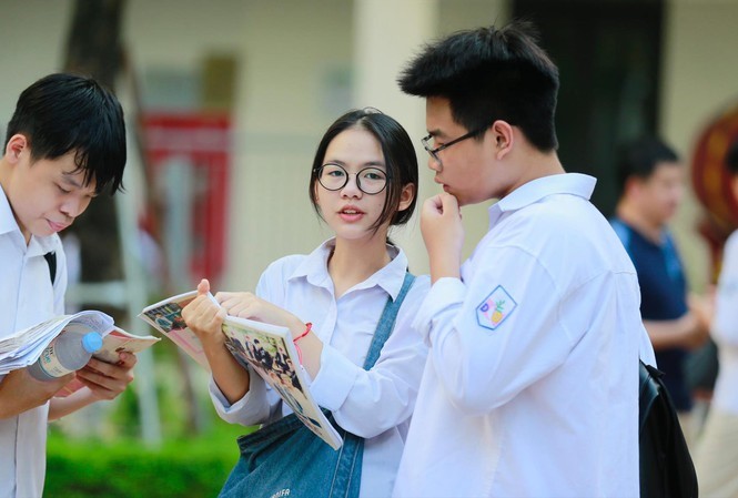 Hôm nay, Hà Nội duyệt điểm chuẩn trúng tuyển bổ sung vào lớp 10 THPT công lập