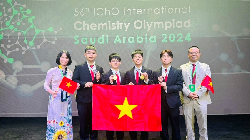Học sinh Việt Nam đạt 3 Huy chương Vàng Olympic Hóa học quốc tế 