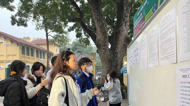 1.886 học sinh Hà Nội đoạt giải trong Kỳ thi chọn học sinh giỏi Thành phố các môn văn hóa lớp 9 cấp THCS