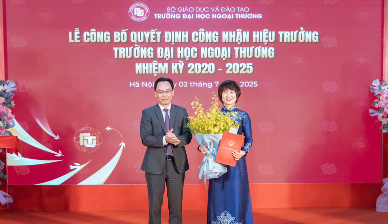 PGS.TS Phạm Thu Hương được bổ nhiệm làm Hiệu trưởng Trường Đại học Ngoại thương
