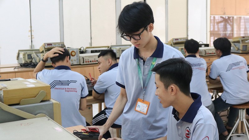 Điểm sàn của Học viện Công nghệ Bưu chính viễn thông là 19 điểm