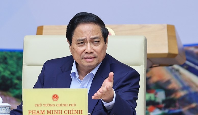 Thủ tướng: 3 mục tiêu lớn cuối năm 2025 để hoàn thành xuất sắc đột phá chiến lược về hạ tầng giao thông