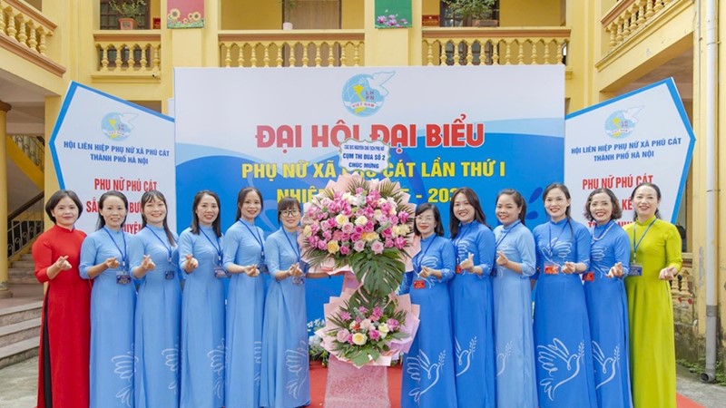 Phụ nữ Phú Cát chung sức xây dựng xã “Văn minh - Hiện đại”, cùng Thủ đô vươn mình trong kỷ nguyên mới