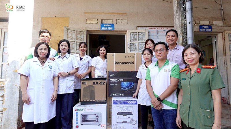 Tận tâm sẻ chia, lan tỏa hạnh phúc