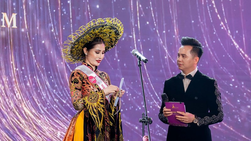 Á hậu 1 Nguyễn Thị Thuận muốn tôn vinh áo dài và lan tỏa văn hóa ẩm thực của người Việt