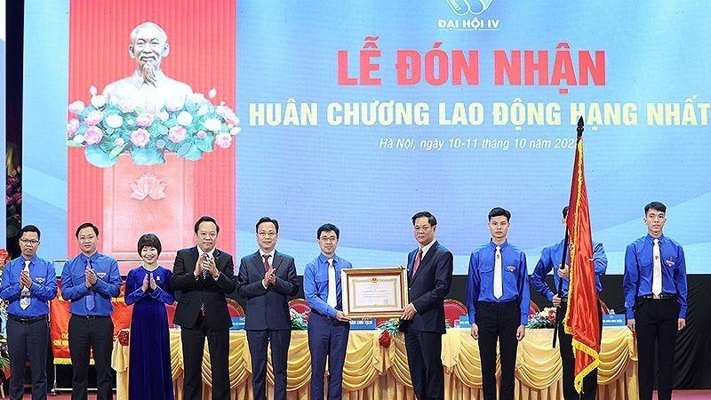 Đoàn Khối các cơ quan Trung ương đón nhận Huân chương Lao động hạng Nhất