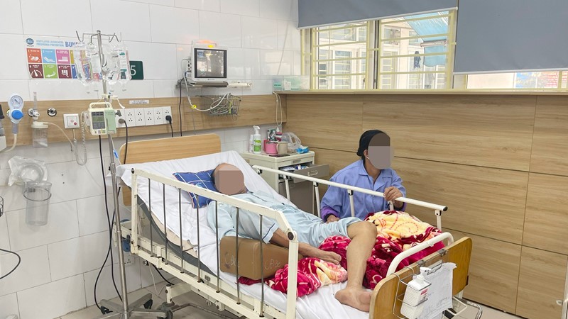 Ngộ độc nặng vì dùng thuốc đông y chữa tiểu đường chứa chất cấm