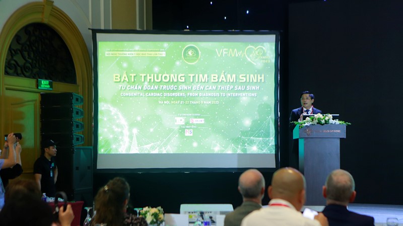 Cập nhật kiến thức về bất thường tim bẩm sinh cho hàng trăm y bác sĩ