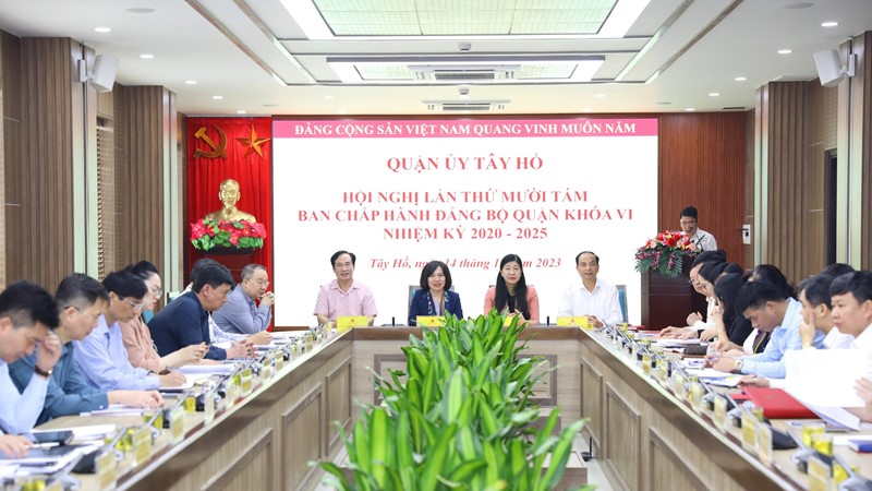 Quận Tây Hồ: Hoàn thành vượt mức 21/21 chỉ tiêu về phát triển kinh tế - xã hội năm 2023