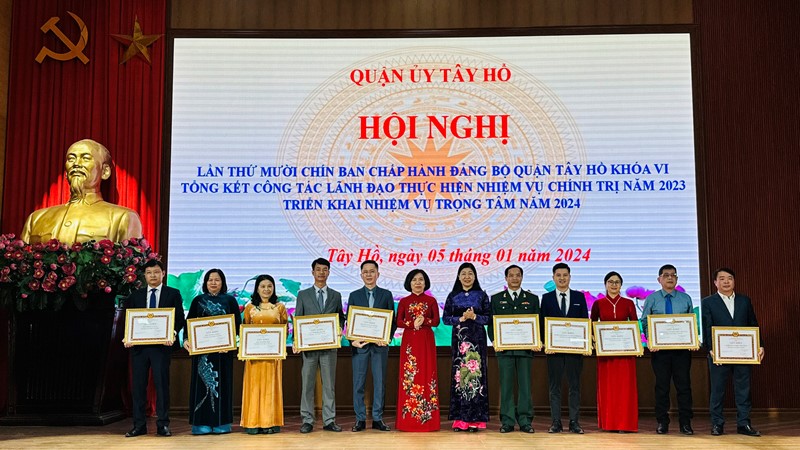 Quận Tây Hồ triển khai kế hoạch, nhiệm vụ trọng tâm năm 2024