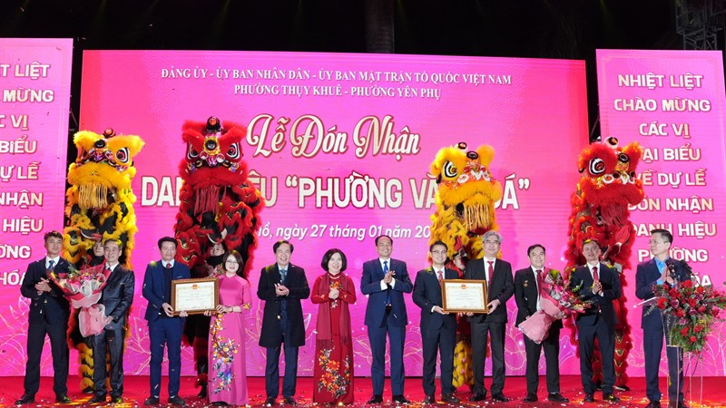 2 phường Thuỵ Khuê, Yên Phụ (quận Tây Hồ) được trao danh hiệu “Phường Văn hoá”