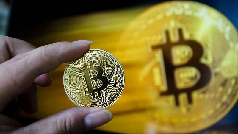 Bitcoin tăng mạnh đầu năm Giáp Thìn, vượt mốc 50.000 USD
