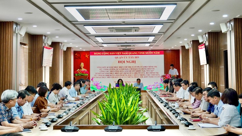 Quận ủy Tây Hồ: Nêu cao trách nhiệm người đứng đầu trong việc tiếp dân
