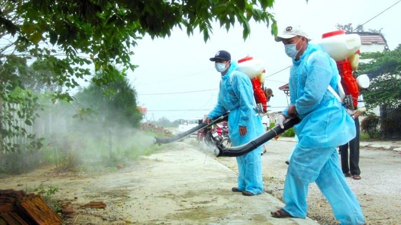 Số ca mắc sốt xuất huyết và tay chân miệng giảm so với tuần trước