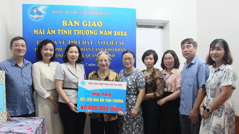 Hội LHPN Hà Nội: Hỗ trợ phụ nữ khó khăn quận Ba Đình xây, sửa “mái ấm”