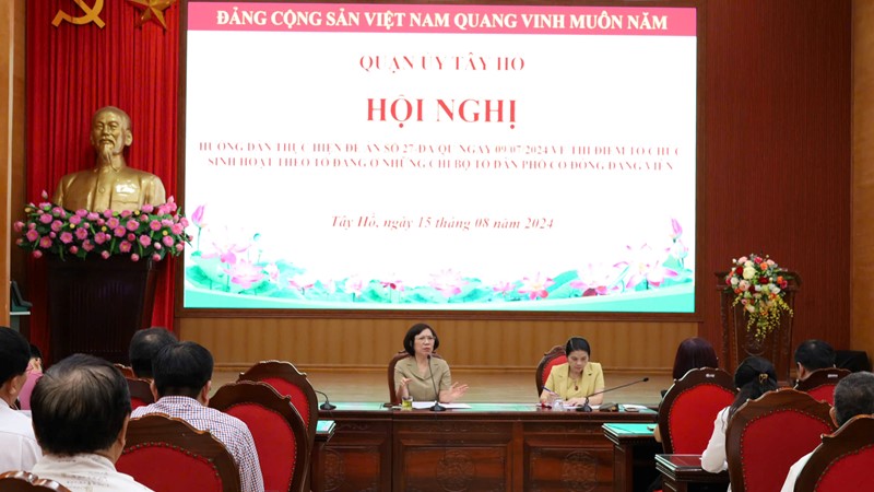 Tây Hồ: Đổi mới hình thức sinh hoạt chi bộ hướng vào chiều sâu, hiệu quả thực chất