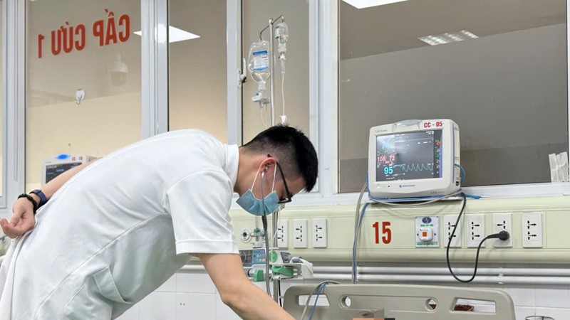Hy hữu nam bệnh nhân 37 tuổi tái phát sốt rét sau 20 năm mắc bệnh