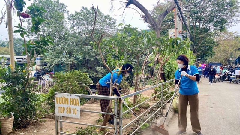 Phụ nữ Tây Hồ: Biến cuối tuần thành ngày hành động vì môi trường