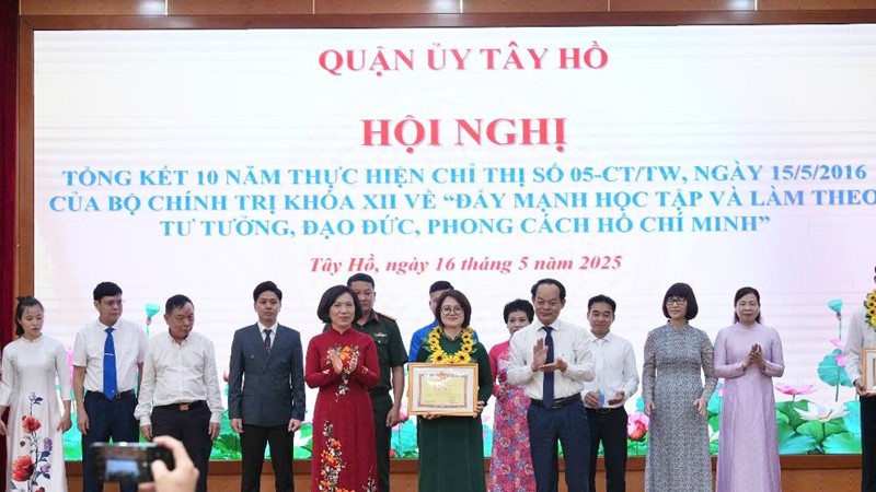 Quận Tây Hồ: Lan tỏa sâu rộng việc học tập và làm theo tư tưởng, đạo đức, phong cách Hồ Chí Minh