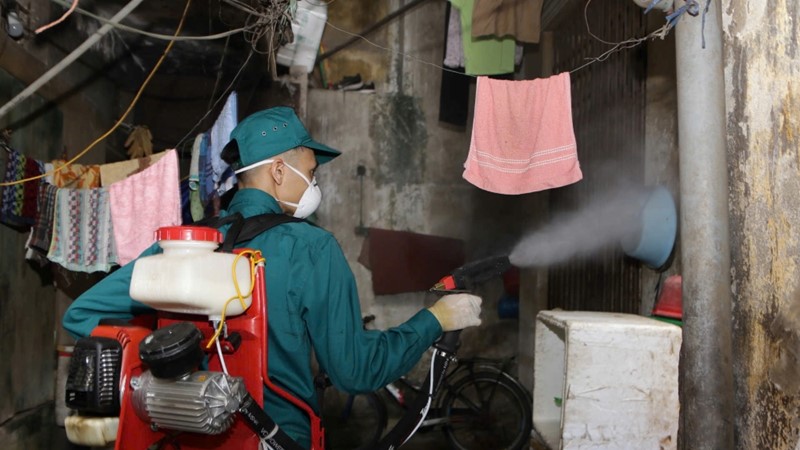 Hà Nội: Số ca mắc sốt xuất huyết, tay chân miệng có xu hướng gia tăng mạnh