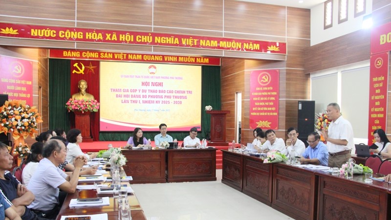 Phát huy dân chủ, đóng góp xây dựng Dự thảo Báo cáo chính trị Đại hội Đảng bộ phuòng