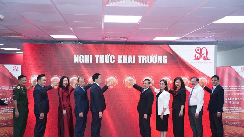 Khai trương Trung tâm Báo chí phục vụ Triển lãm 80 năm Quốc khánh
