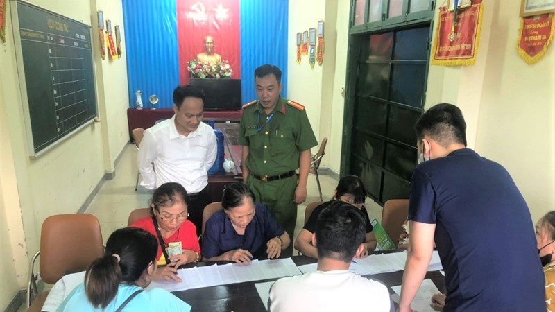 Phường Phú Thượng: 94,7% người dân đã được nhận quà dịp Quốc khánh