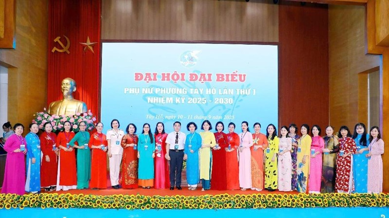 Đại biểu phấn khởi, kỳ vọng đổi mới từ Đại hội Phụ nữ Tây Hồ lần thứ I