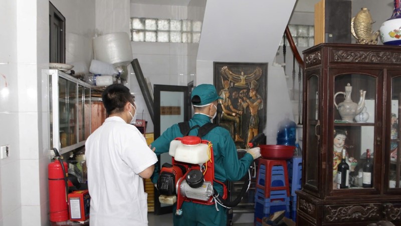 Hà Nội ghi nhận gia tăng ca sốt xuất huyết và tay chân miệng trong tuần qua