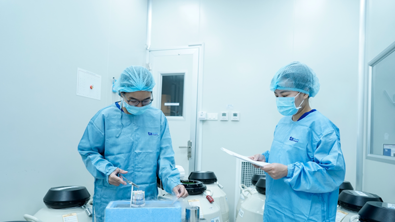 Việt Nam xác lập Kỷ lục châu Á về Lab phôi học: Đột phá công nghệ đưa IVF lên tầm quốc tế
