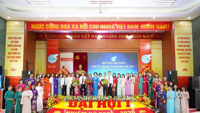 Phụ nữ Vĩnh Hưng tiên phong thực hiện mục tiêu chuyển đổi số và phát triển toàn diện